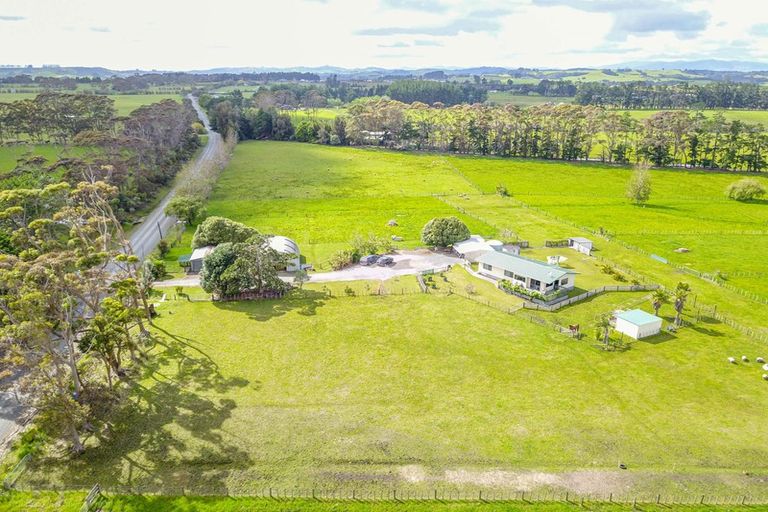 Photo of property in 131 Pairatahi Road, Kaingaroa, Kaitaia, 0483