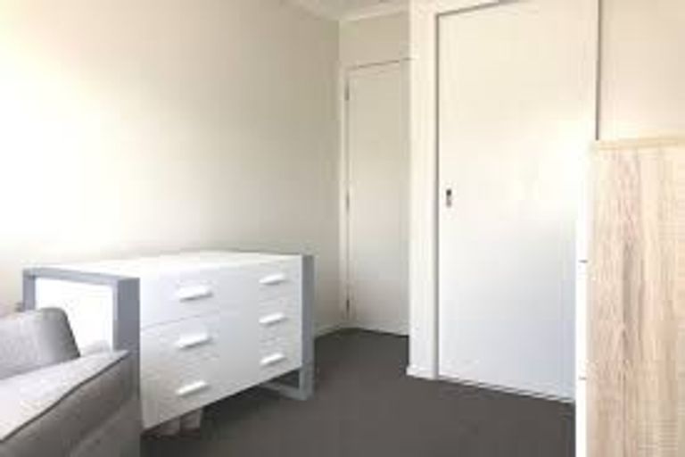 Photo of property in 10 Hill Road, Papatoetoe, Auckland, 2025