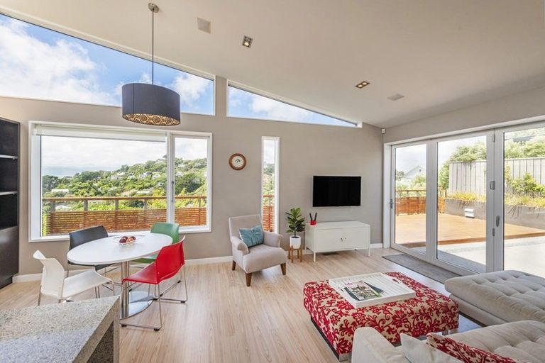 Photo of property in 17 Pitt Street, Wadestown, Wellington, 6012