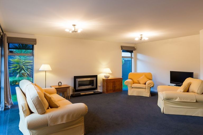 Photo of property in 185 Te Awe Awe Street, Hokowhitu, Palmerston North, 4410
