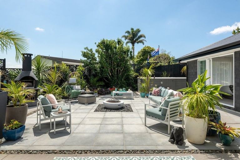 Photo of property in 267 Cambridge Road, Bethlehem, Tauranga, 3110