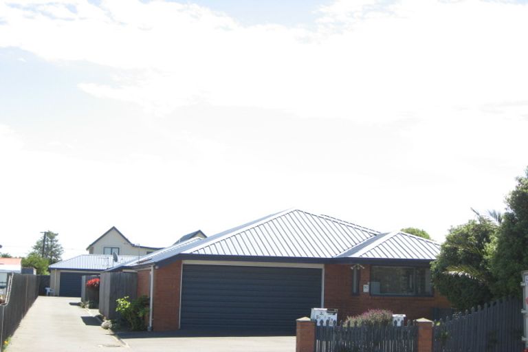 Photo of property in 5 North Parade, Richmond, Christchurch, 8013