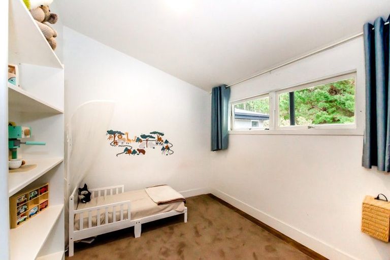 Photo of property in 577 Waikawa Beach Road, Waikawa Beach, Levin, 5573