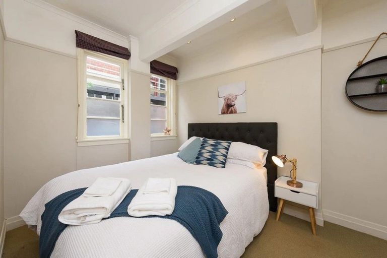 Photo of property in Norton Flats, 2/302 Willis Street, Aro Valley, Wellington, 6011