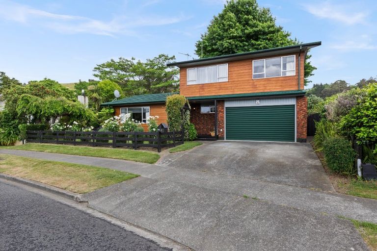 Photo of property in 14 Trigg Crescent, Taradale, Napier, 4112