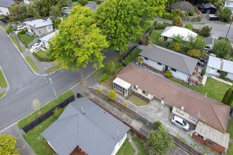 Photo of property in 1/47 Emmett Street, Shirley, Christchurch, 8013
