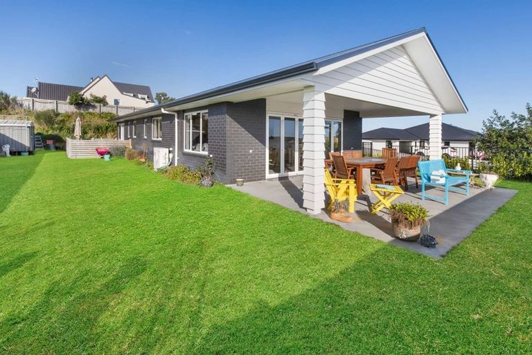 Photo of property in 19 Magnolia Crescent, Tawhero, Whanganui, 4501