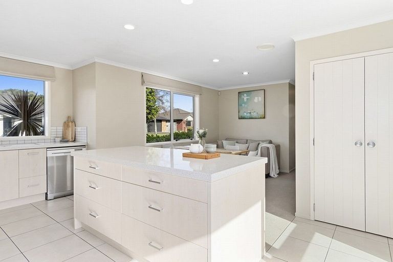 Photo of property in 20 Landing Drive, Pyes Pa, Tauranga, 3112