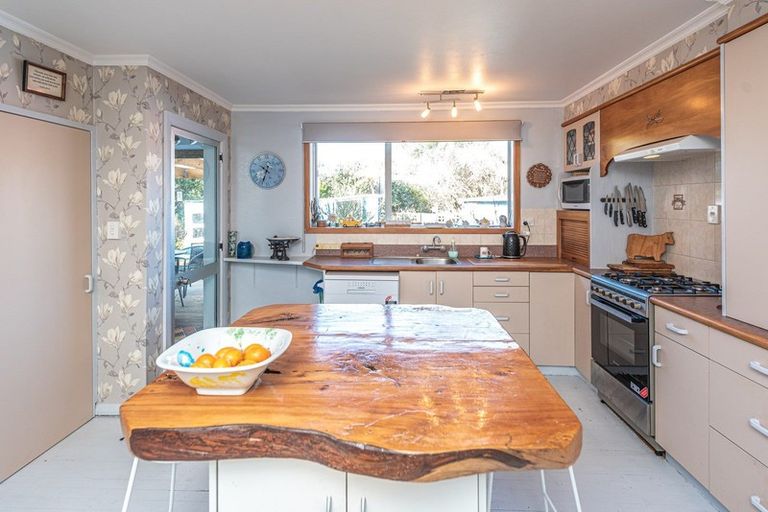 Photo of property in 11 Cambridge Street, Patea, 4520