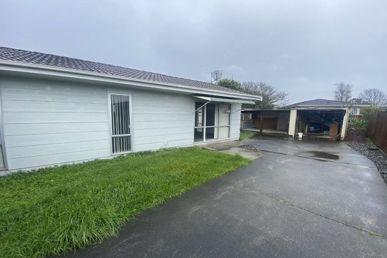 Photo of property in 2/16 Bingara Place, Favona, Auckland, 2024