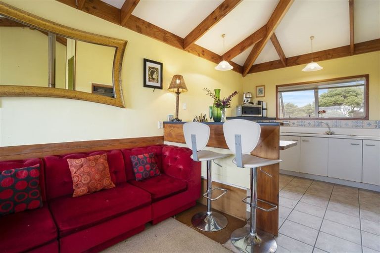 Photo of property in 250 Paroa Bay Road, Russell, 0272