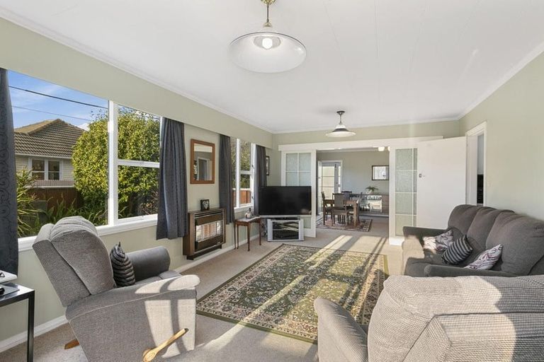 Photo of property in 13 Foster Street, Taita, Lower Hutt, 5011