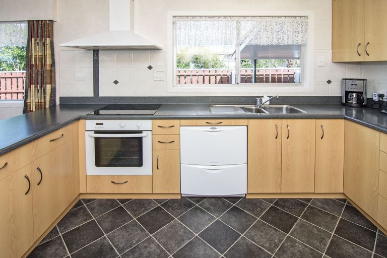 Photo of property in 56 Gordon Street, Lansdowne, Masterton, 5810