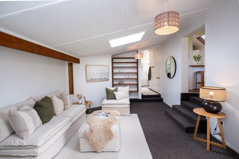 Photo of property in 42 Kuku Street, Te Awanga, 4102