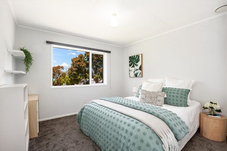 Photo of property in 5 Atherstone Lane, Belmont, Lower Hutt, 5010