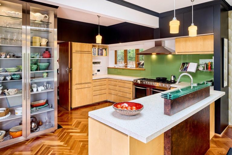 Photo of property in 14 Marina Grove, Hutt Central, Lower Hutt, 5010