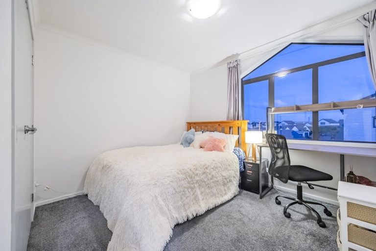 Photo of property in St Claire Village, 28/172 Mcleod Road, Te Atatu South, Auckland, 0610