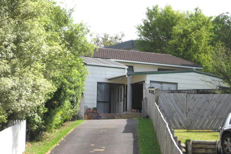 Photo of property in 16 Sunburst Lane, Torbay, Auckland, 0630