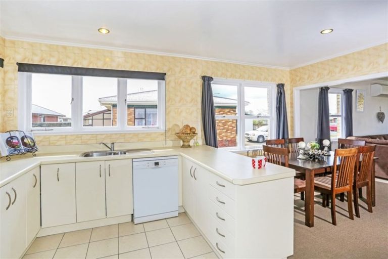 Photo of property in 103a West Street, Pukekohe, 2120