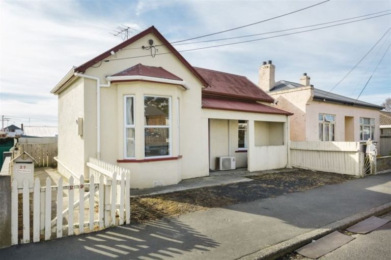 Photo of property in 29 Pencarrow Street, Caversham, Dunedin, 9012