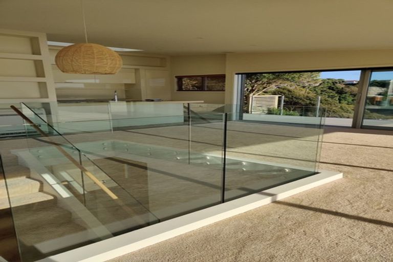 Photo of property in 30 Paremata Drive, Paremata, Porirua, 5024