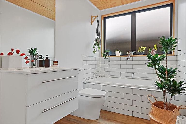 Photo of property in 53 Te Hurunui Drive, Pegasus, 7612