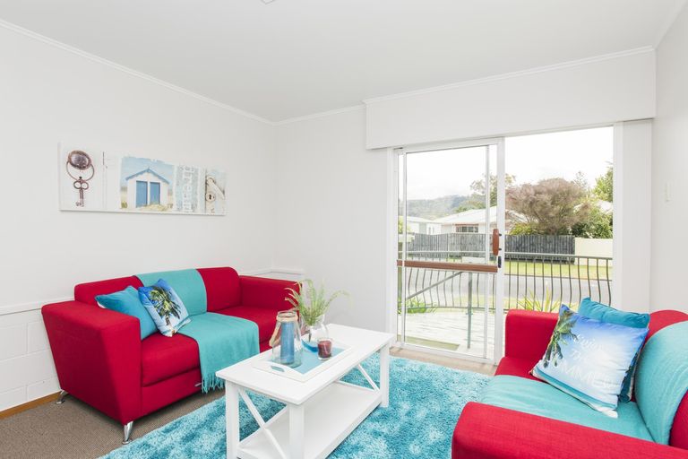 Photo of property in 18 Root Street, Gisborne, 4010