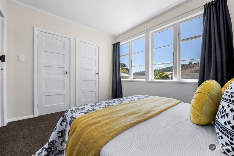 Photo of property in 74 Judd Crescent, Naenae, Lower Hutt, 5011