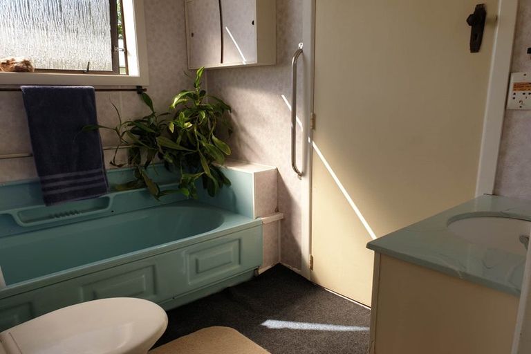 Photo of property in 11 Follis Street, Te Aroha, 3320