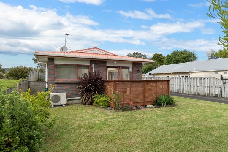 Photo of property in 1/122 Kenny Street, Waihi, 3610