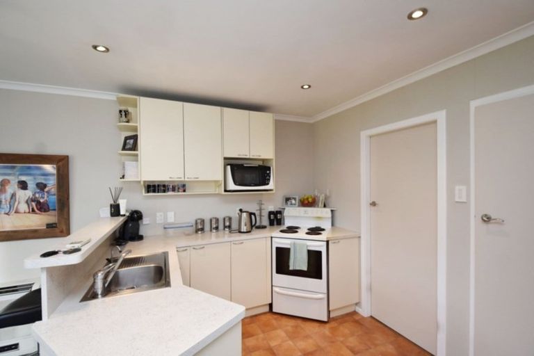 Photo of property in 11 Adamson Crescent, Glengarry, Invercargill, 9810
