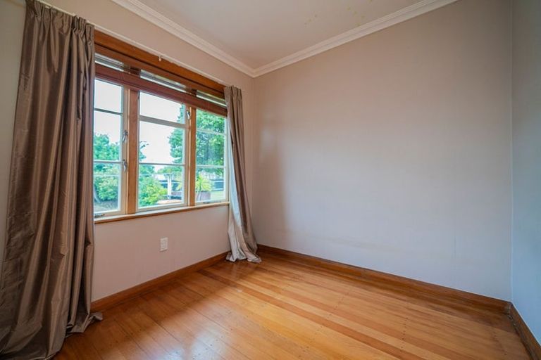 Photo of property in 351 Ruahine Street, Terrace End, Palmerston North, 4410