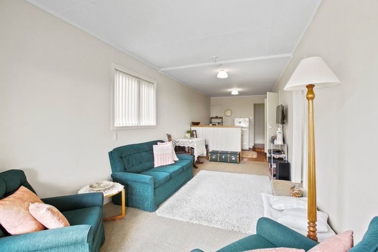 Photo of property in 21b Hamblyn Street, Strandon, New Plymouth, 4312