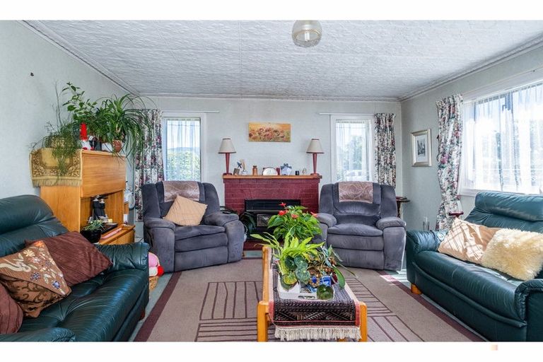 Photo of property in 39 Rhodes Street, Waimate, 7924