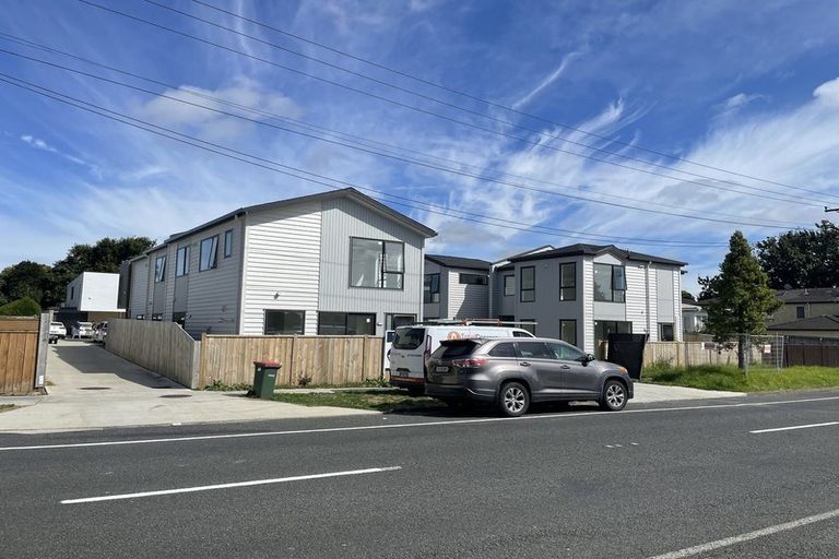Photo of property in 29c Kenderdine Road, Papatoetoe, Auckland, 2025