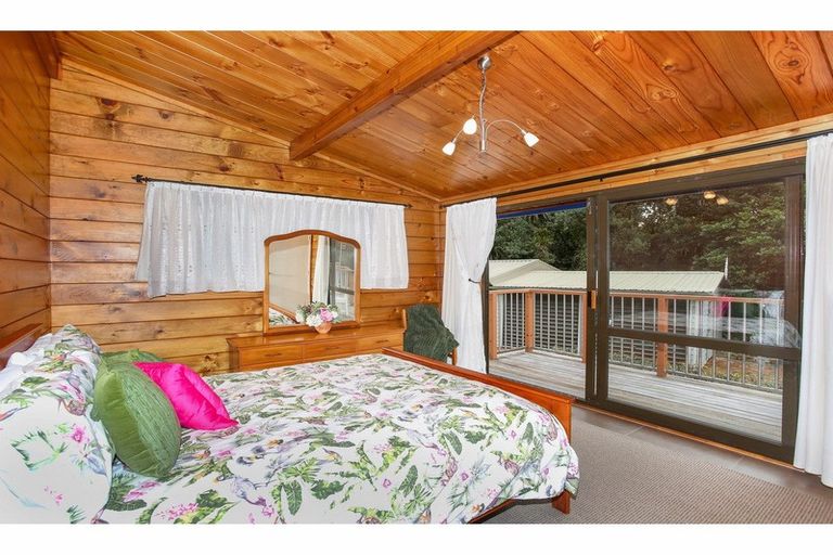 Photo of property in 412 Ponga Road, Opaheke, Papakura, 2584