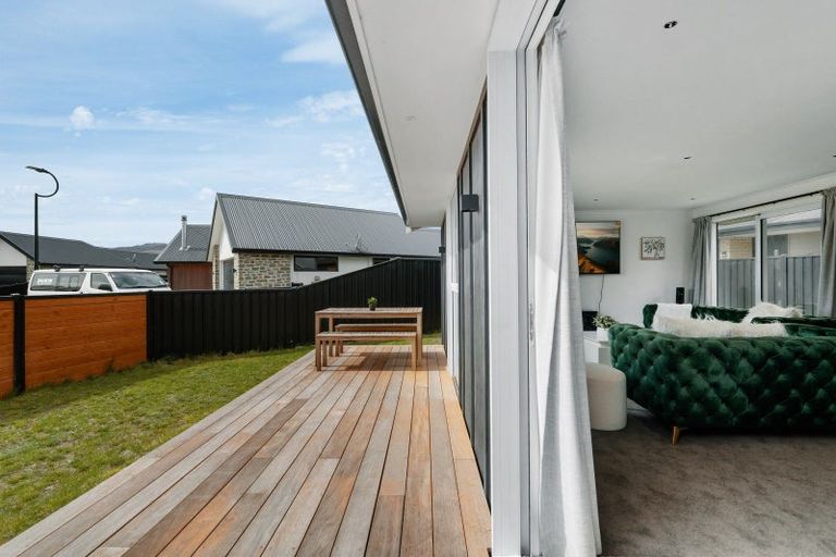 Photo of property in 35 Smitham Drive, Cromwell, 9310