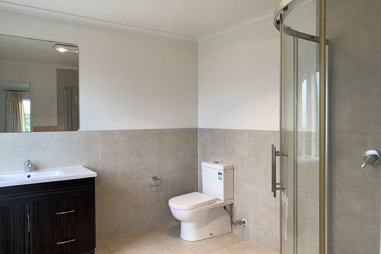 Photo of property in 16 Tarapiroe Avenue, Takanini, 2112