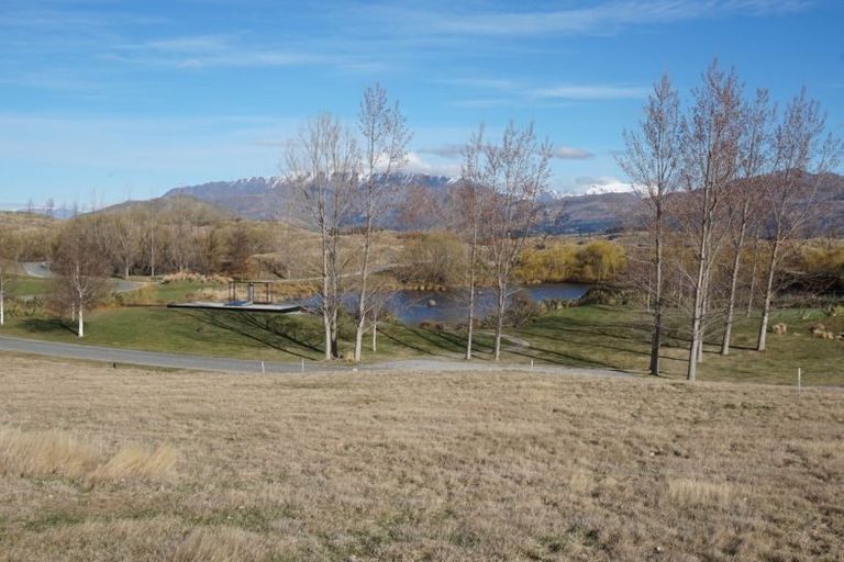 Photo of property in 10 Bendemeer Lane, Lake Hayes, Queenstown, 9371