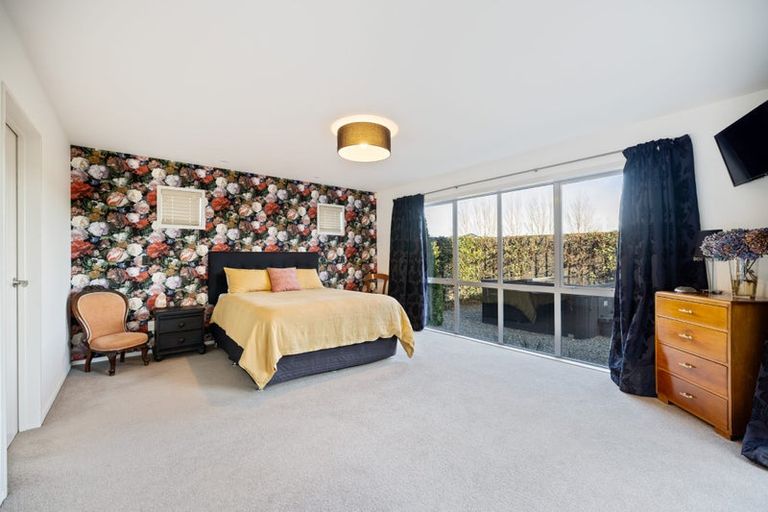 Photo of property in 2 Ormandy Court, Amberley, 7410