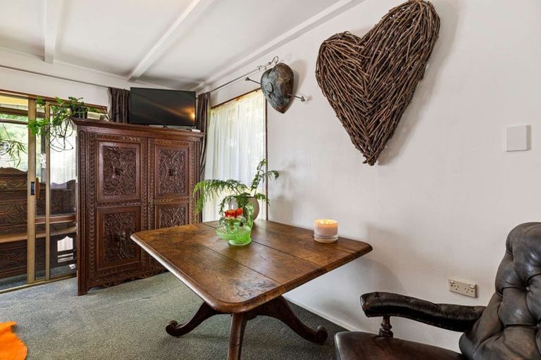 Photo of property in 146a Parkhurst Road, Parakai, 0830