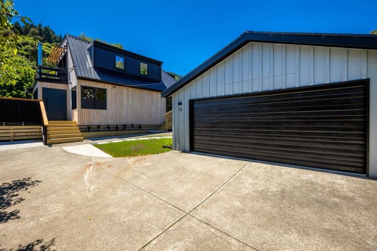 Photo of property in 11 Airlie Street, Glenduan, Nelson, 7071