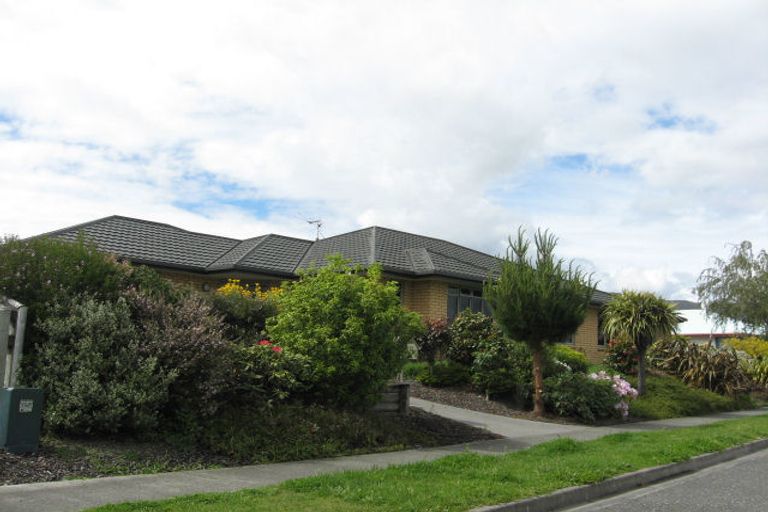 Photo of property in 75 Aldinga Avenue, Stoke, Nelson, 7011