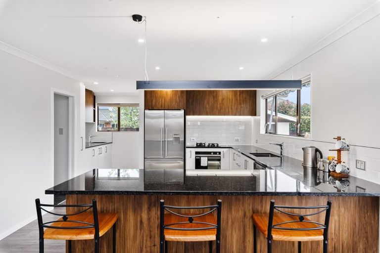 Photo of property in 10 Martin Harvey Street, Levin, 5510