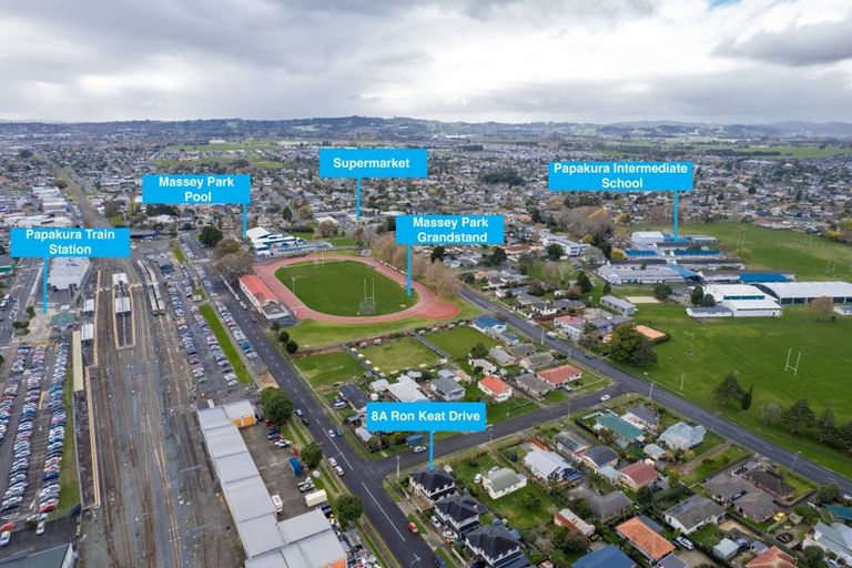 Photo of property in 8a Ron Keat Drive, Papakura, 2110