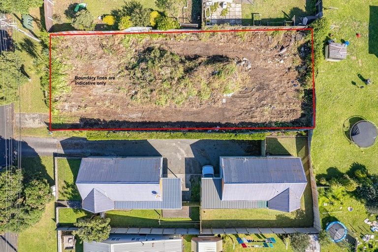Photo of property in 19 Karewa Street, Castlecliff, Wanganui, 4501