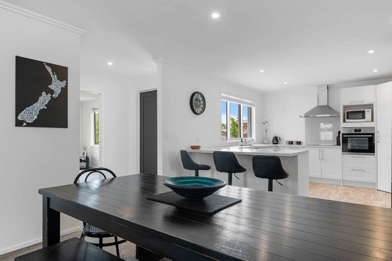 Photo of property in 17a Okona Crescent, Ngongotaha, Rotorua, 3010