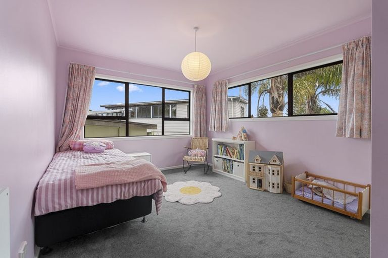 Photo of property in 20 Rawhiti Road, Manly, Whangaparaoa, 0930