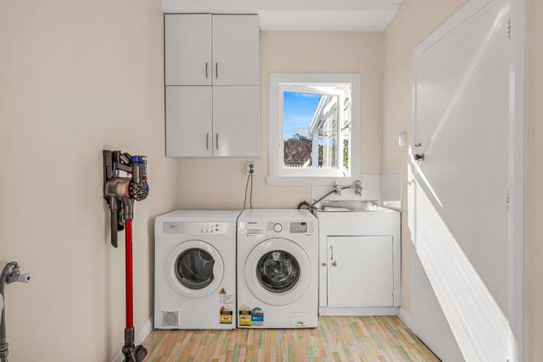 Photo of property in 168 Waimea Road, Nelson South, Nelson, 7010