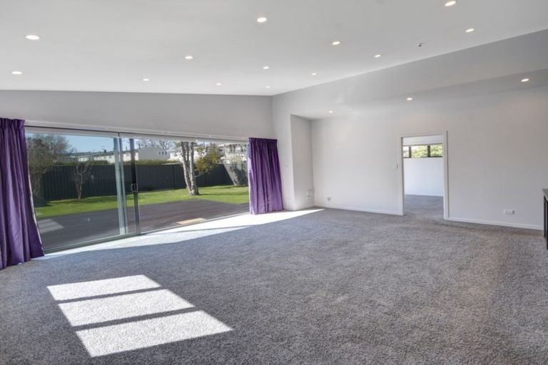 Photo of property in 23 Reid Avenue, Mosgiel, 9024